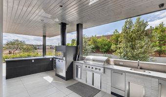 43 Crested Cloud Way, Las Vegas, NV 89135