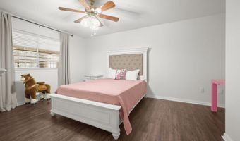 1369 Crescent Dr, Baton Rouge, LA 70806