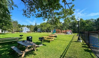 3055 Briarwood Dr, Tobyhanna, PA 18466