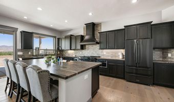 28 River Vista Dr, Dayton, NV 89403