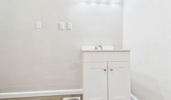 1223 Fairfax St, Anderson, IN 46012