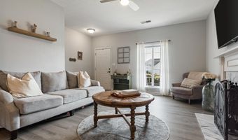 129 CAMBRIDGE POINTE Dr, Alabaster, AL 35007