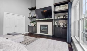 2480 Orchard Spring Cir, Alliance, OH 44601