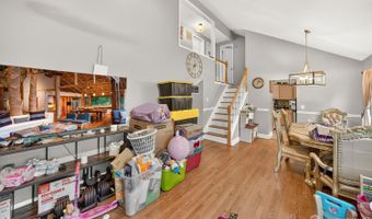 345 Woodruff Ave, Avenel, NJ 07001