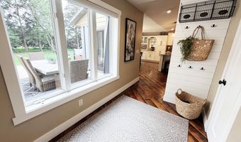 2626 SE 13th Ave, Aberdeen, SD 57401