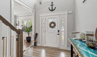 140 Pennant Ave, Beachwood, NJ 08722