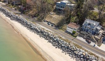 825 E Lake Front Dr, Beverly Shores, IN 46301