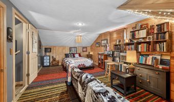 87 School St, Ahmeek, MI 49901