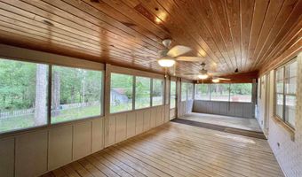 1838 Dogwood Dr, Atmore, AL 36502