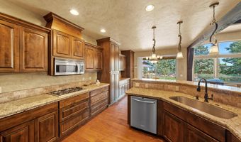 21420 Belknap Dr, Bend, OR 97701