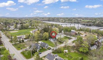 7 John St, Belfast, ME 04915