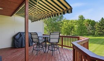 7271 Ray Rd, Argentine, MI 48473