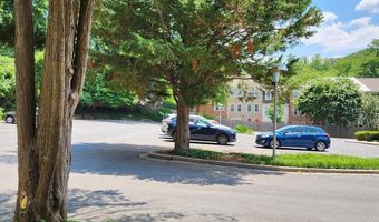 3535 CHEVY CHASE LAKE Dr 310, Chevy Chase, MD 20815