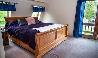 3 Lakeview Ln S, Standish, ME 04084