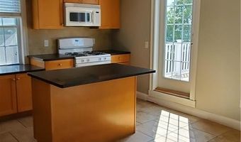 7 Main St 204, North Kingstown, RI 02852