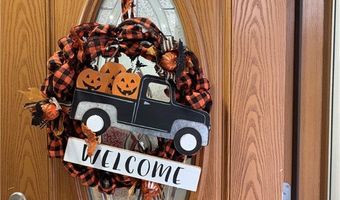 1106 Wade St, Aliquippa, PA 15001