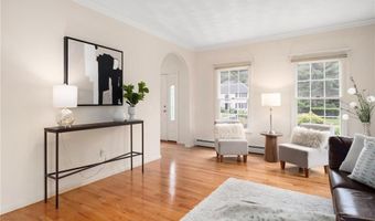 95 River Farm Dr, East Greenwich, RI 02818