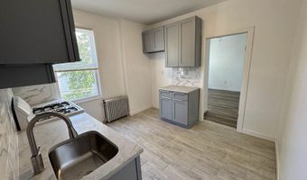 52 E 37TH St 5, Bayonne, NJ 07002