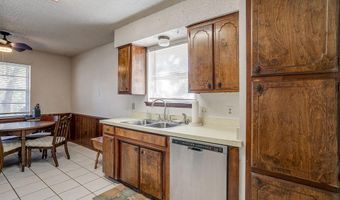 4528 Oak Dr, Alvarado, TX 76009