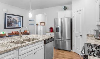 36 Pacolet Ln, Beaufort, SC 29906