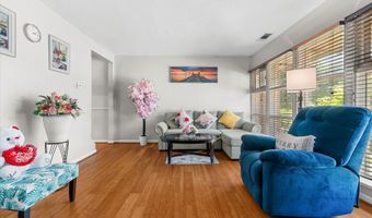7877 PATRIOT Dr, Annandale, VA 22003