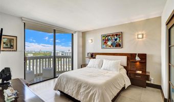 1000 W Island Blvd 2309, Aventura, FL 33160
