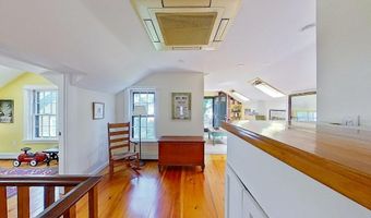 12 Sherman St, Newport, RI 02840