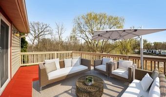 27884 W Riverside Dr, Antioch, IL 60002