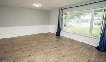 6322 BALBOA Ln, Apollo Beach, FL 33572