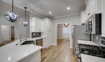 154 Hudson Branch Dr, Austin, AR 72007