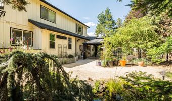 796 SE Briarwood Ct, Bend, OR 97702
