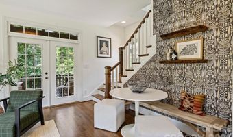 1611 Tippah Park Ct, Charlotte, NC 28205