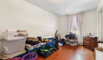 136 Duke St, East Greenwich, RI 02818