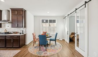 42051 NIGHT NURSE Cir, Ashburn, VA 20148