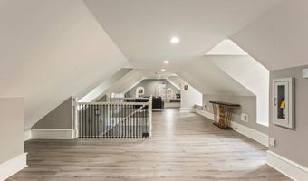 1339 WHEATSHEAF Ln, Abington, PA 19001