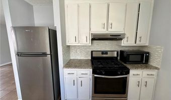 4668 Emerald Willow Dr, Acworth, GA 30101