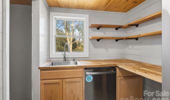 75 Old Macedonia Rd, Alexander, NC 28701