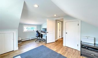 9 Norman St, Cumberland, RI 02864
