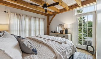 24 Dew Point Ln, Center Harbor, NH 03226