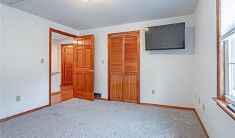 4165 E Texas Rd, Allentown, PA 18103