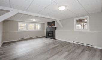 377 High St, Candia, NH 03034