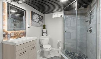 15578 Euclid Ave, Allen Park, MI 48101