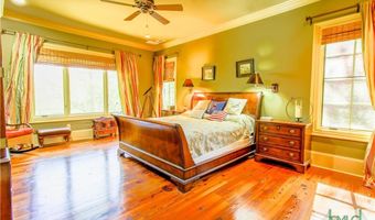 43 River Shoals Dr, Athens, GA 30606