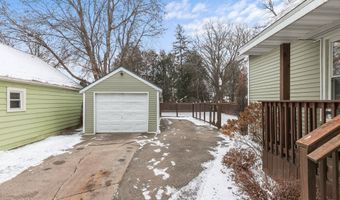 827 W SPENCER St, Appleton, WI 54914