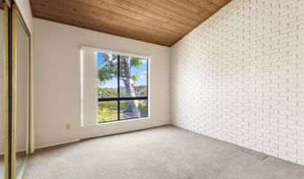 573 S Sierra 10, Solana Beach, CA 92075