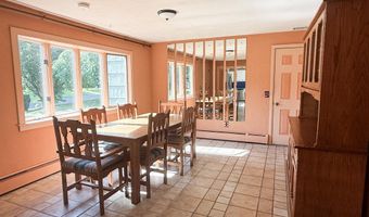 9 Meadow Brook Rd, Brookfield, CT 06804