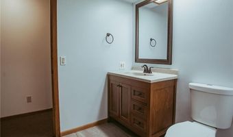 610 25th St SW, Austin, MN 55912