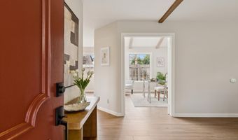 245 Inverness Ct, Alameda, CA 94502