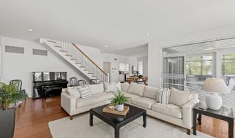 98 FIFTH St, Bethany Beach, DE 19930