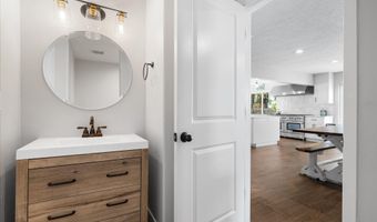 9439 W Stonehill Ct, Boise, ID 83709